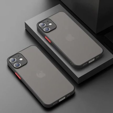 GİYİM & AKSESUAR iPhone 11 ile Uyumlu Arka Kısmı Mat Şeffaf Yapıya Sahip Kenarları Silikon Tpu Malzemeden Üretilmiş Renkli Tuşlara Sahip Kamera Korumalı Transparan Kılıf (Siyah)