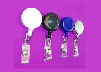 Marifetlerim - Karışık Renkli Yoyo Yaka Kartı Tutucu 1 Adet