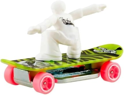 Wheels Tekli Arabalar 2023 042/250 Hw Sports Skate Grom