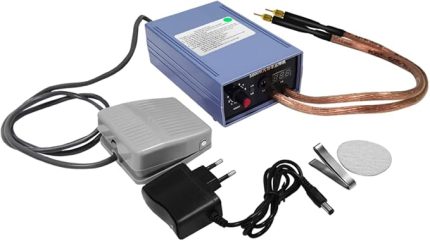 Punta Kaynakçı 5000 W Yüksek Güçlü El Punta Kaynak Makinesi Taşınabilir 0-800A Akım Ayarlanabilir Kaynakçılar için 18650 Pil AB Tak