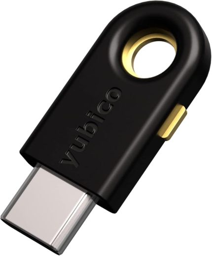 YubiKey 5C - İki Factor Authentication USB Security Key, USB-C bağlantı noktalarına uyar - Çevrimiçi hesabınızı parodan daha fazla korur, FIDO sertifikalı USB şifre anahtarı
