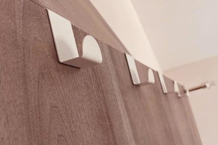 Beyaz Askılık Kapı Arkası Bornoz Askılığı Mutfak Banyo Askılığı Havlu Askılığı Elbise Askılık 4 lü MT33B