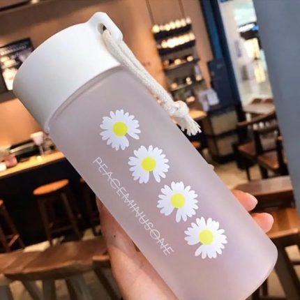 Papatya Desenli Şeffaf Matara 600 ML