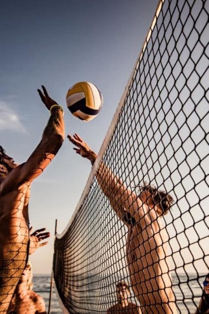 Filesi 9.6 metre Profesyonel Çantalı Taşınabilir Pratik Çelik Gergili Voleybol Ağı