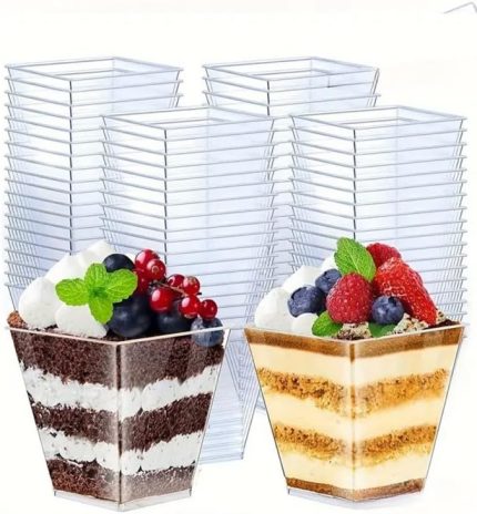 Kübik Prizma Kase Mika Plastik Şeffaf Kapaklı Sunum Kabı 24 lü 240 CC