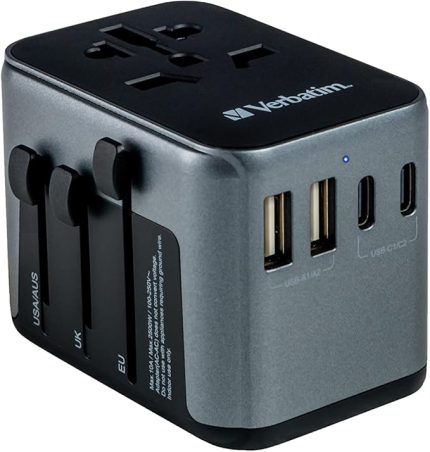 49545 - UTA-03 UNIVERSAL TRAVEL ADAPTER - PD30W / QC / 2xUSB / 2xType-C