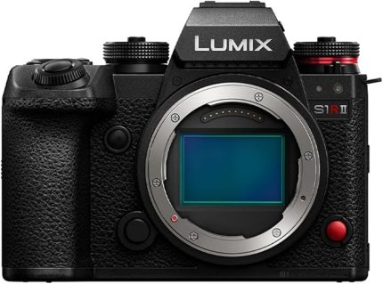 LUMIX DC-S1RM2E, aynasız tam format kamera, 44 MP, 8K video, Active is, 4:2:2 10-Bit, 4K 120p, 60p ve 6K 30p Open Gate, L-Mount, sadece gövde, siyah