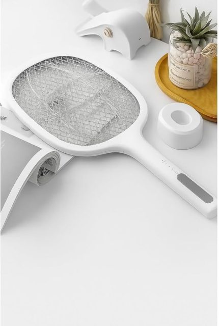 Raketi Sivrisinek Öldürücü Dik Durabilen Standlı 8 Pcs UV Işıklı 1500 mAh 3000v Raket, Aç-Kapa Düğmeli Elektrikli Sarjlı Sinek Raketi, Güvenli Kullanım