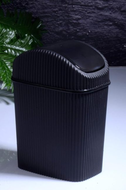 Diyarı Mini Pratik Kapaklı Banyo Mutfak ve Ofis Tezgah Üstü Çöp Kutusu 2,5 Lt SİYAH 100 x 110