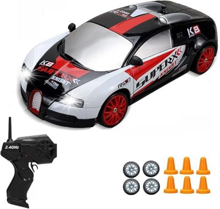 Ölçek Oyuncak 4x4 Uzaktan Kumandalı 20 KM/H Hız Drift Için Üretilmiş Şarjlı Araba Rc Yarış Arabası Full Fonksiyon Parkur Dubaları Ve Drift Tekerleri 500 Mah Batarya (Siyah Spor)