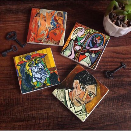 Ağlayan Kadın, Avignonlu Kızlar, Ayna Karşısındaki Kız, Otoportre Taş Bardak Altlığı Seti - 4 Parça - Dekoratif, Rustik Mutfak Aksesuarı, 10x10 cm, Kaydırmaz Tabanlı SC228