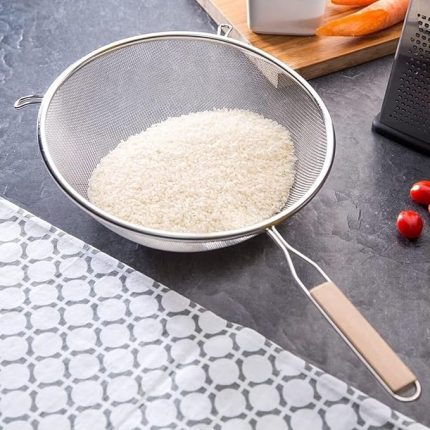 Ahşap Saplı Paslanmaz Çelik Süzgeç, Orta Boy Metal Süzgeç 21 * 9.5 Cm Estetik ve Dayanıklı Ahşap Saplı Paslanmaz Çelik Süzgeç ASS22