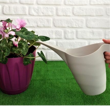 Çiçek Sulama Kabı 2 lt