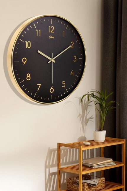 717-A-4 Serisi Klasik Rakamlı Metal Görünümlü Sessiz Akar Modern Duvar Saati 40 cm