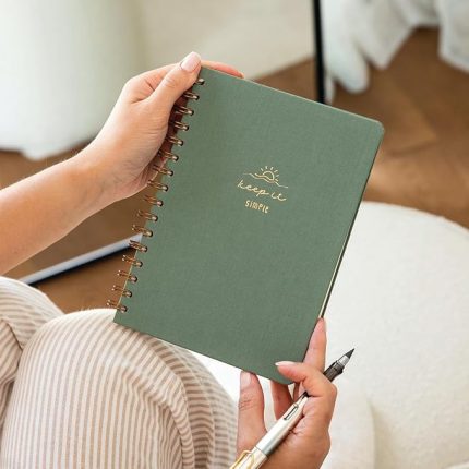 A5 Spiralli Sert Kapak Keten Noktalı Tarihsiz Not Defteri Yeşil