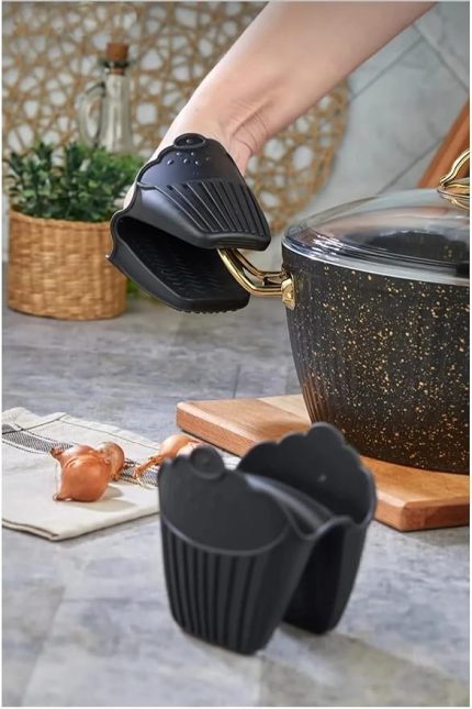 2 Adet Silikon Fırın Eldiveni, Isı Yalıtımlı Kaymaz, El Yakmayan, 100% Saf Gıda Sınıfı Silikon, Siyah