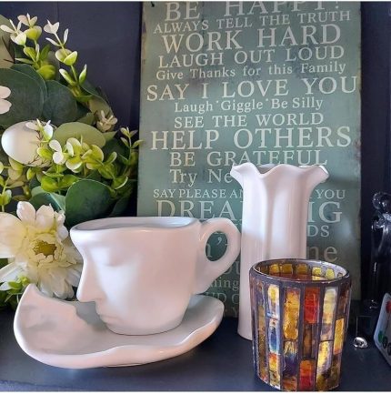 Yüz Şeklinde Romantik Kahve Kupaları (2 li Set) Seramik Fincan Takım (Beyaz, 110 ml)