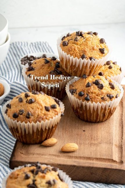 200 Adet Büyük Boy Beyaz Muffin Kek Kalıbı, Cupcake Kağıdı, Browine Kalıbı 50x40 Mm