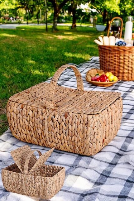 El Yapımı Su Sümbülü Kapaklı Büyük Boy Hasır Örme Piknik Sepeti Dikdörtgen - 46X30cm - 20-36cm