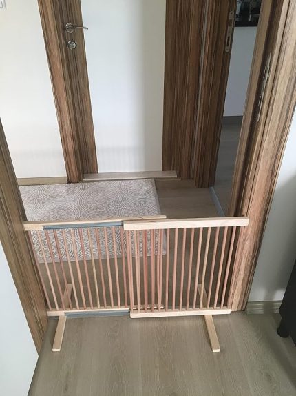 ARALIKLI AYARLANABİLİR KAPI ÖNÜ KÖPEK ÇİTİ