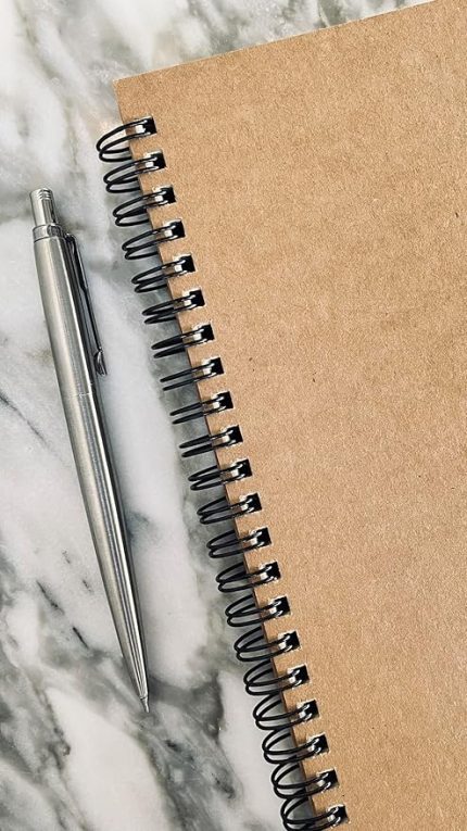 Tanıtım Spiralli Notebook, Kraft Kapaklı, A5 Boyutunda (15x21 cm), 100 Yaprak (Çizgisiz)