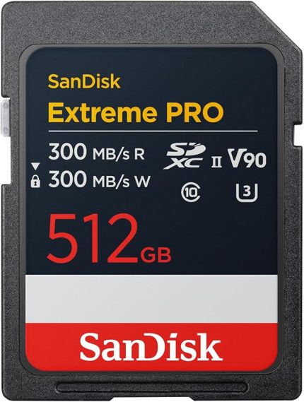 Extreme PRO 512 GB SDXC UHS-II kart, 300 MB/sn'ye kadar okuma hızı ve yazma hızı, V90,8 K kartın profesyonel performans verileri 8K videoların kaydedilmesini sağlar