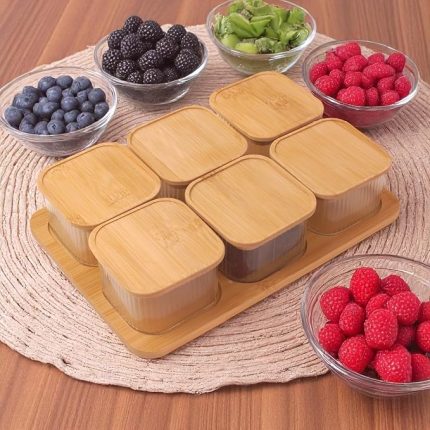 6'lı Bambu Kapaklı Cam Kahvaltılık ve Kuruyemişlik, 13 Parça Tepsili Çerezlik Seti, Vakumlu Kapak (28cm-19cm-8cm)