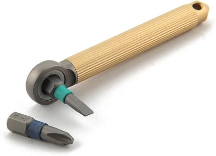 Değiştirilebilir Düz Başlı ve Çapraz Başlı Tornavida Uçları Taşıyan Manuel Manyetik Modüler Tornavida Tungsten Çelik Uç Pencere Kırma Fonksiyonu Çok Fonksiyonlu Alet Seti Ti Alaşımı ve Pirinç Sap