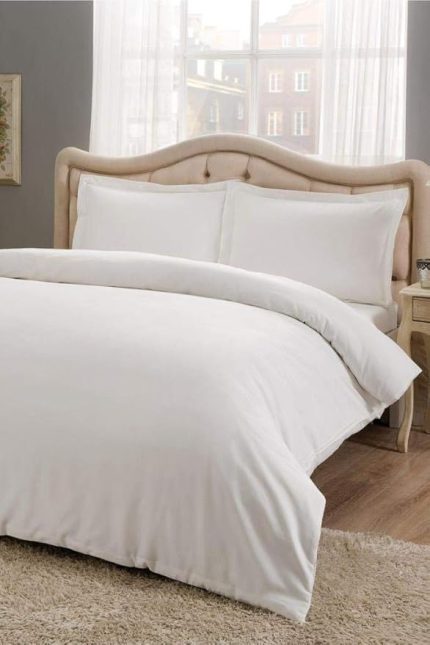 Basic Beyaz Çift Kişilik Pamuk Saten Nevresim Takımı