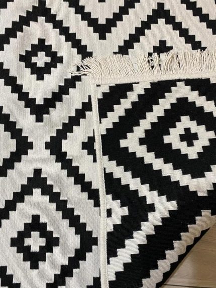 Çift Taraflı Kullanılabilir Yıkanabilir Dokuma Kilim (120 * 180cm)