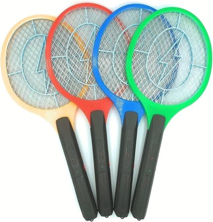 Pilli Sinek Öldürücü Raket – Büyük Boy 2000V – 3 Katlı Örgü Tasarım – Sivrisinek, Karasinek, Böcek ve Haşere Öldürücü – 21x50 cm Ergonomik Elektrikli Raketi