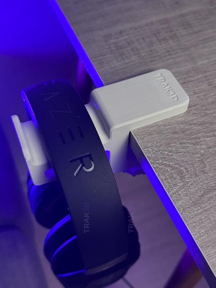 Beyaz Masa Kenarı Kulaklık Standı – Shadow Edition V6 (Yeni Versiyon) | Kaydırmaz Keçeli, Ergonomik ve Güçlendirilmiş