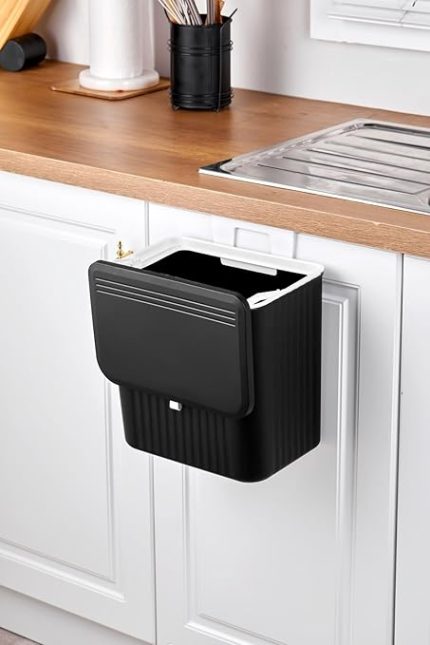 Litre Fonksiyonel Kapaklı Banyo Ve Mutfak Tezgahüstü Çöp Kovası Dolap Ve Duvar Aparatlı 15 Lt.,Yerden Tasarruflu Lavabo Altı Veya Dolap Kapısı Için Kapasiteli Mutfak Çöp Kovası,Askılı (SİYAH)