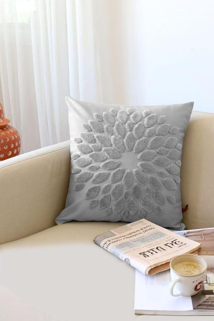 Özel Tasarım Punch Panç Desen Kare Dekoratif Kırlent Kılıfı 43x43 cm Flower Gri