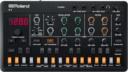 AIRA Compact S-1 Tweak Synth | Modern Aletlerle Ultra Taşınabilir Mikro Polisentezleyici | D-Motion Ses Kontrolü | 4,5 Saat Kablosuz Pil Çalışması | Hafif ve Sağlam | D-Motion ses kontrolü | 4,5 saat kablosuz pille çalışma | hafif ve sağlam
